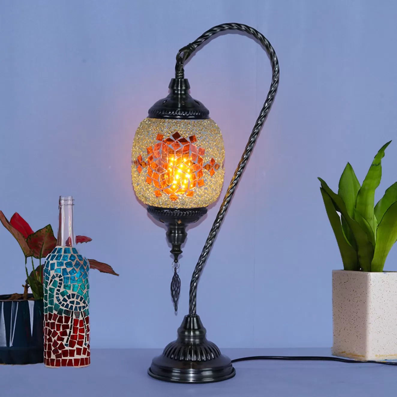 handmade-bohemian-style-corner-bedside-warm-hue-lamp-handcrafted