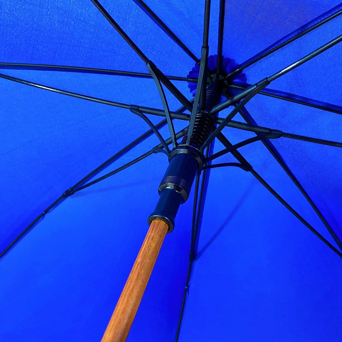 Hidewise London Walking Umbrella Cobalt Blue — Wood Crook Handle, Windproof 8-Rib Auto-Open Stick Brolly Gift