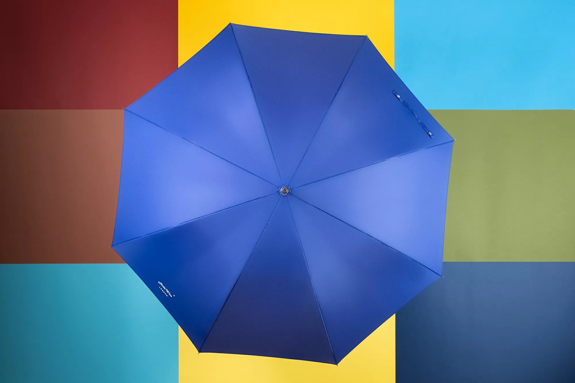 Classic umbrella-HideWise J Handle umbrella